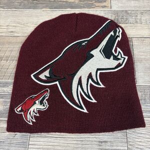 Phoenix Arizona Coyotes NHL Team Logo Hockey Hat Beanie Maroon
